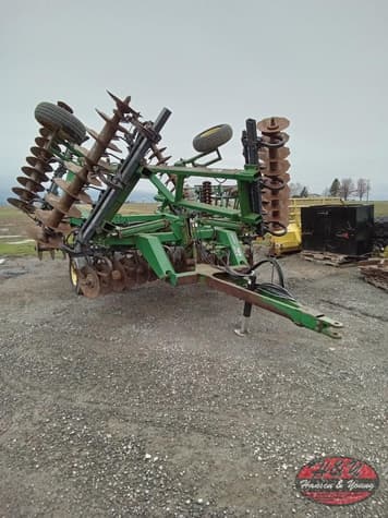 Main image John Deere 635